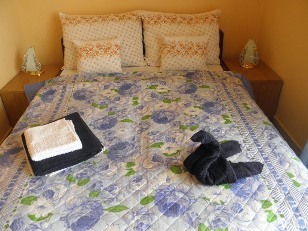 לינה וארוחת בוקר Hévíz Kristaly Apartman מראה חיצוני תמונה